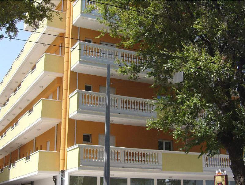 Hotel Villa Linda - Family Hotel - Nuova Costruzione Antisismica Riccione Bagian luar foto