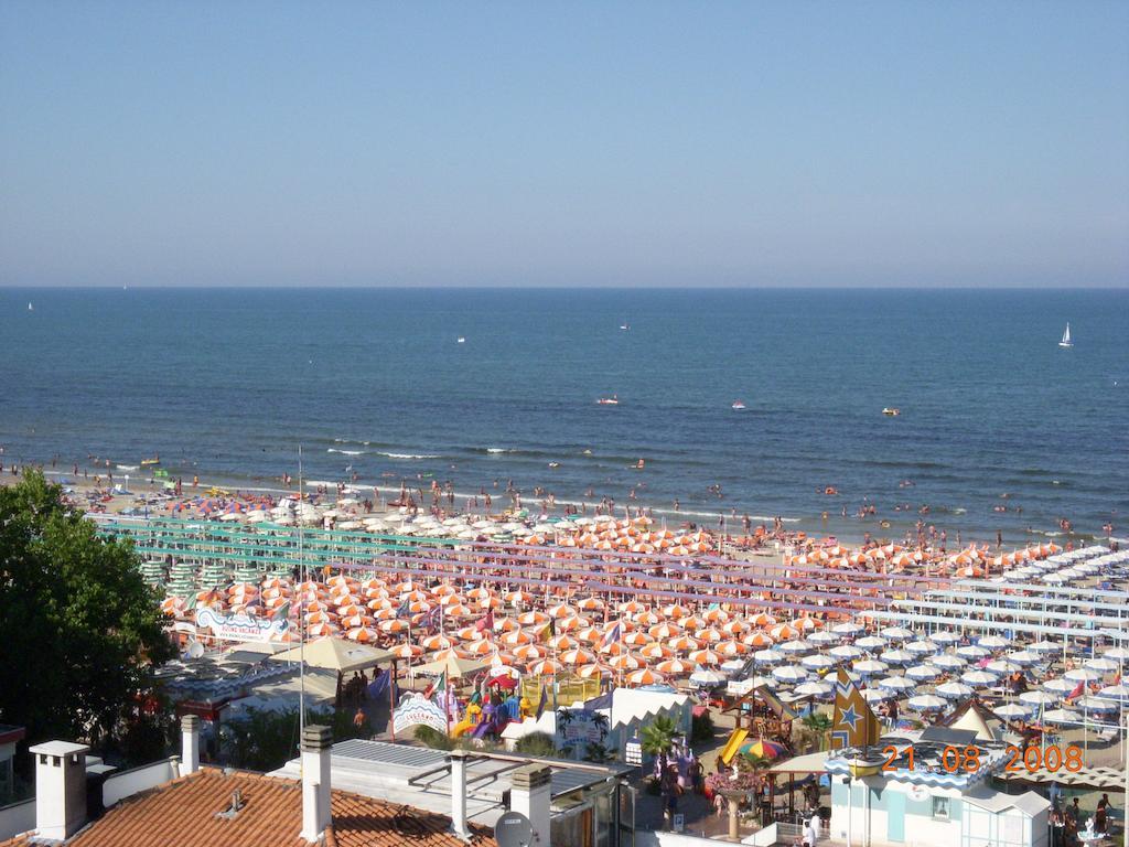 Hotel Villa Linda - Family Hotel - Nuova Costruzione Antisismica Riccione Bagian luar foto